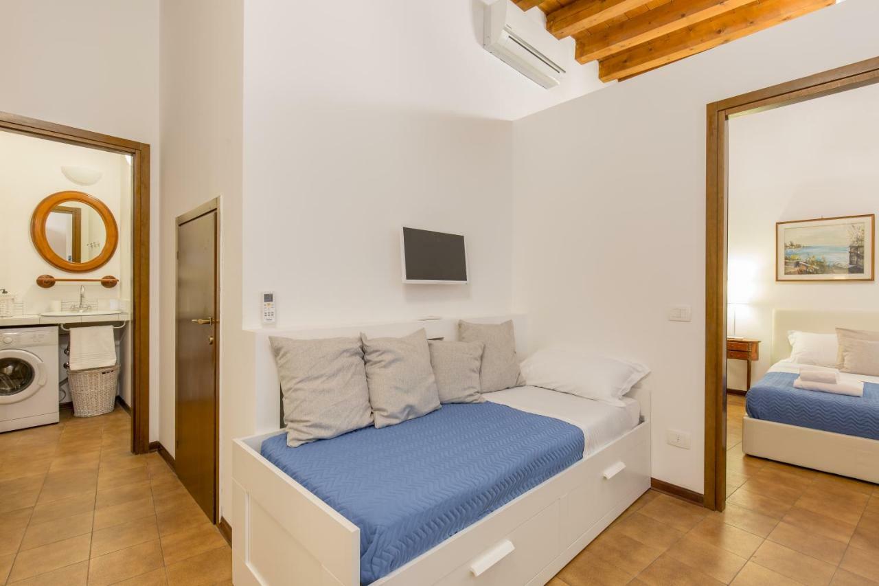 Apartament Residenza Giulietta Capuleti Werona Zewnętrze zdjęcie